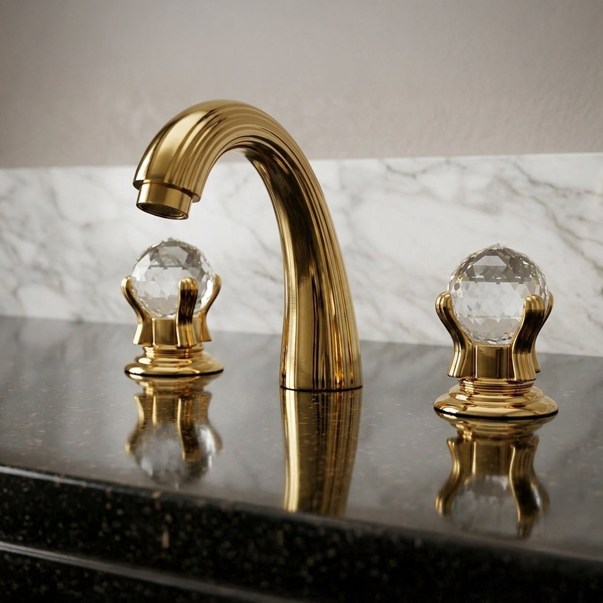 Luxus Wasserhahn Bad Küche 24k Gold vergoldet Badarmatur Waschbecken hochglanz poliert aus Messing - Made in Italy