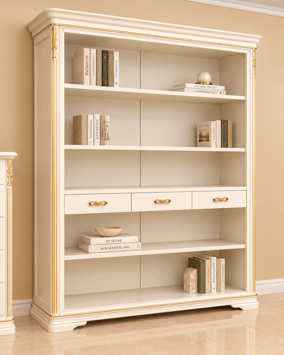 Klassisches Bücherregal aus Holz in Cremeweiß mit Goldverzierungen – 3 Schubladen