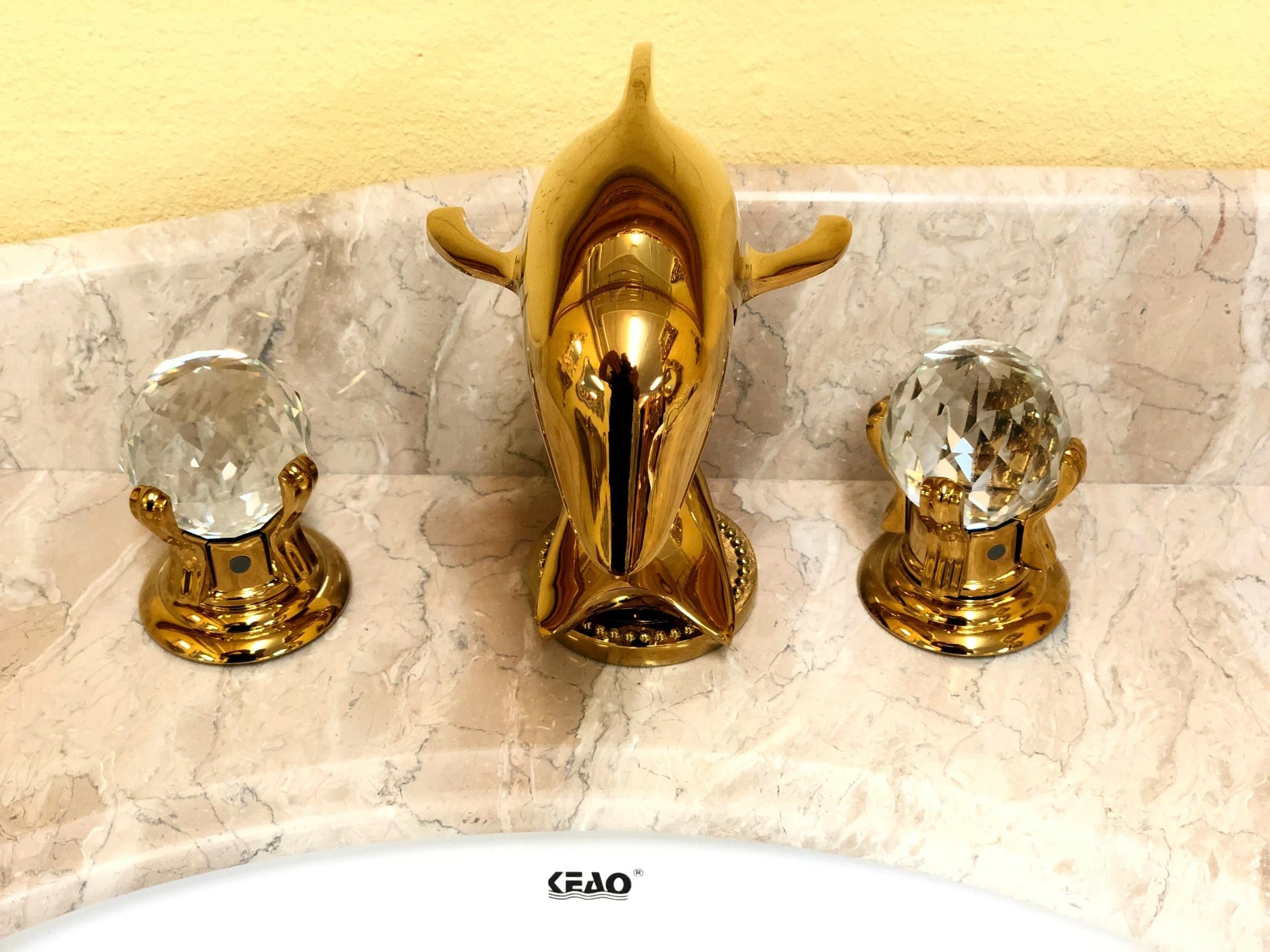 Bathroom faucet dolphin gold plated