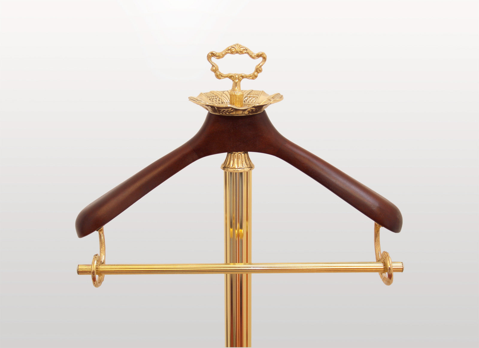 Clothes valet stand