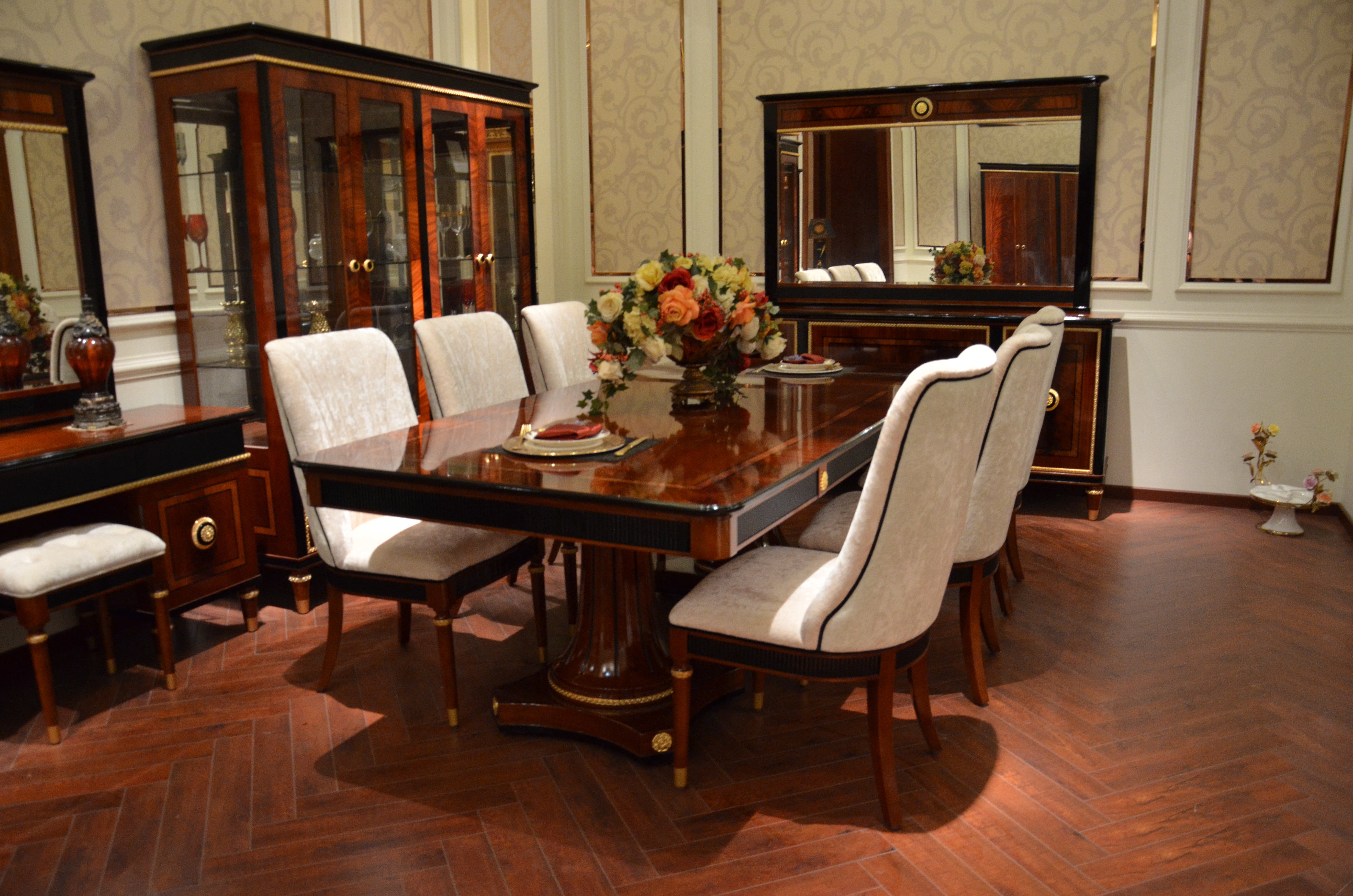 Esszimmer Capri Nussbaum
