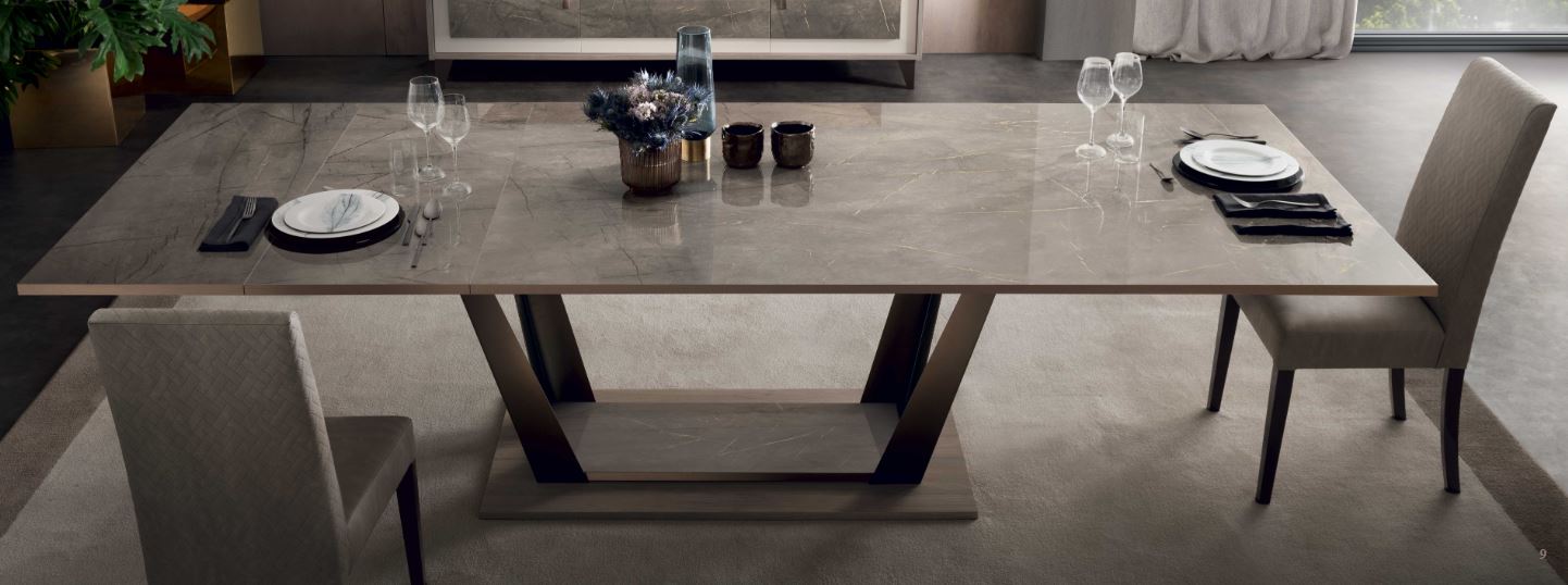 Ambra dining room