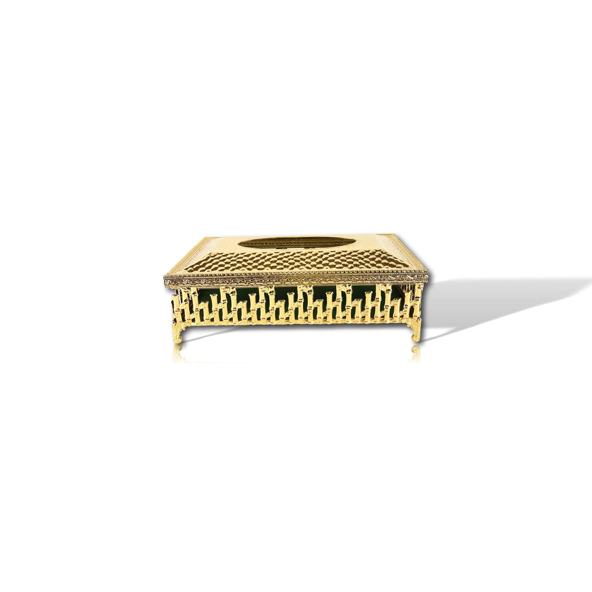 Elegant cosmetic box made of gold-plated metal