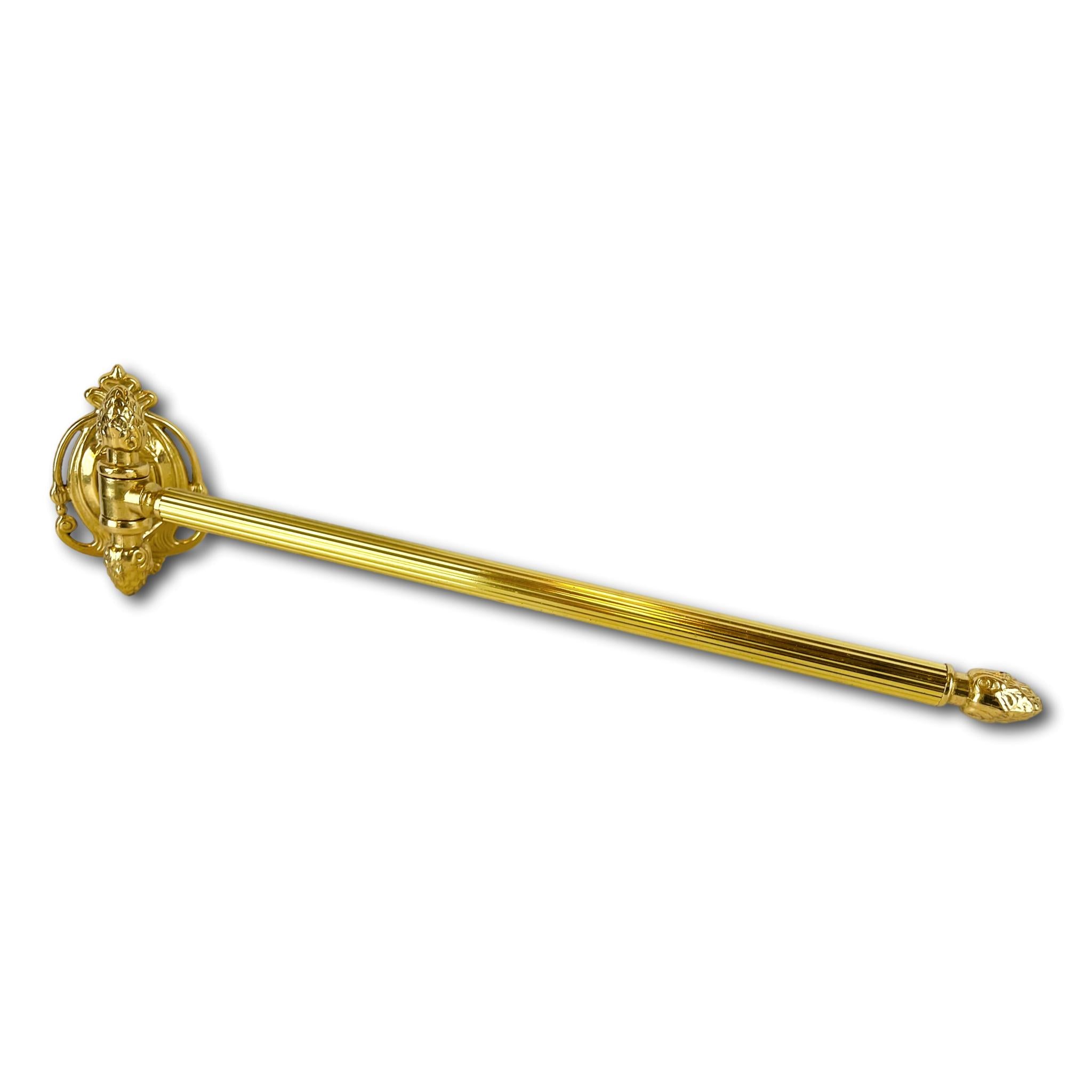 Movable towel rail made of brass
