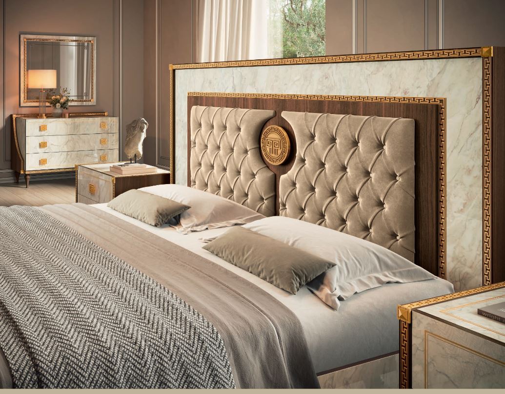 Romantica bedroom in marble look