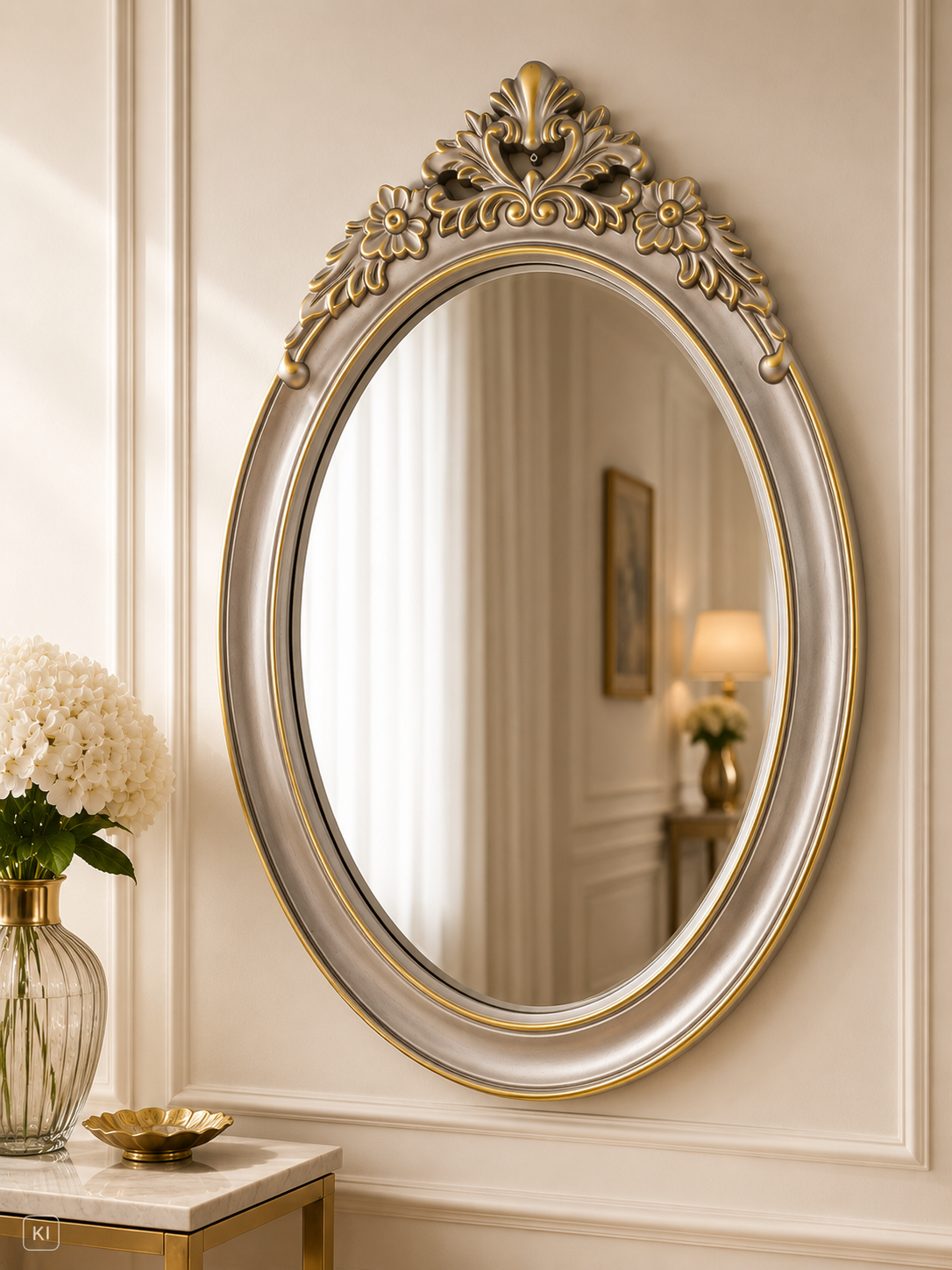 Eleganter ovaler Wandspiegel in Silber-Gold – Klassisches Design