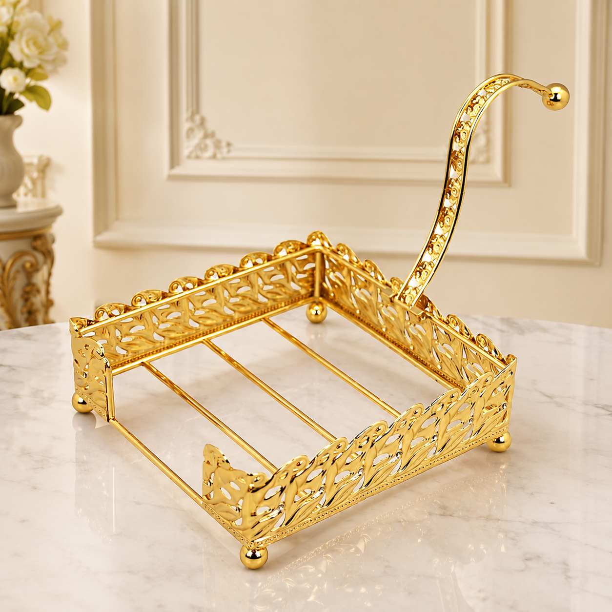 Napkin holder gold