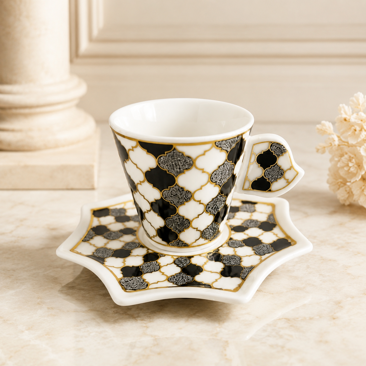 Fine espresso cups with geometric pattern 