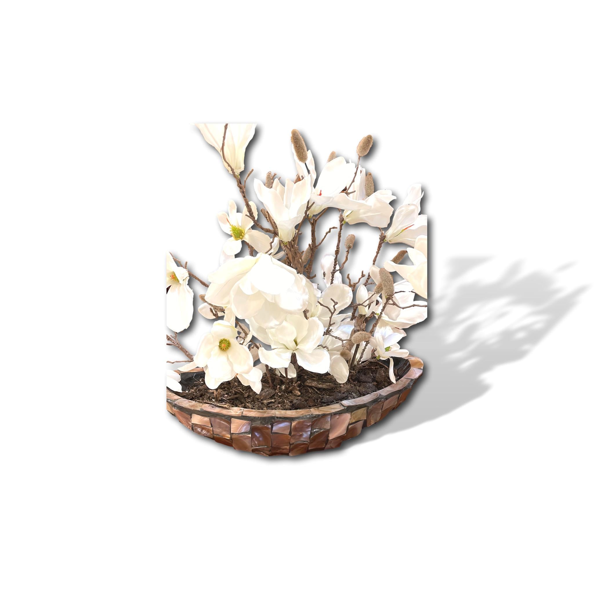 Dekorative Blumenvase Oval mit Muschelbesatz