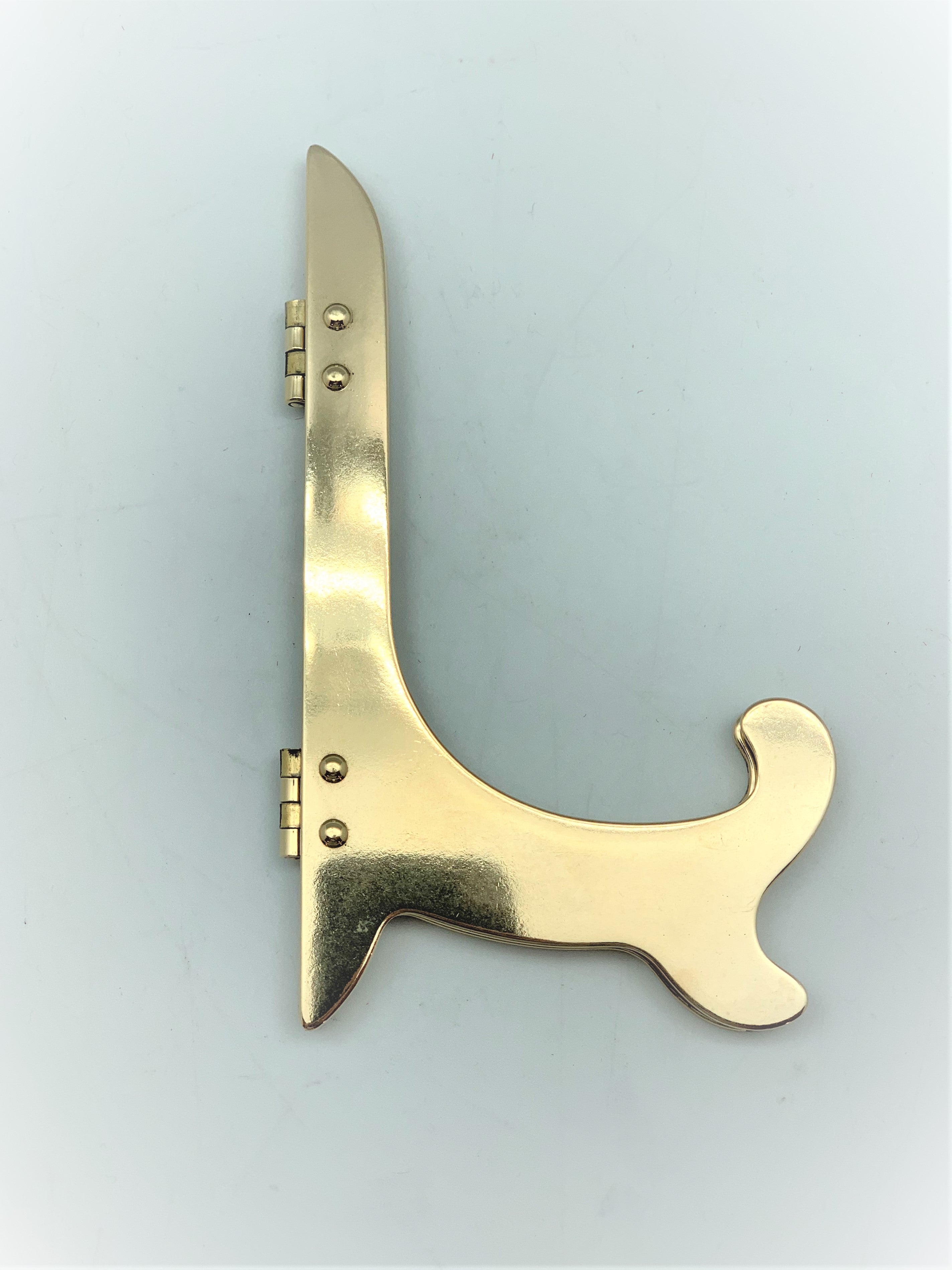 KLEINE ELEGANTE STAFFELEI AUS MESSING FÜR DEKORATION