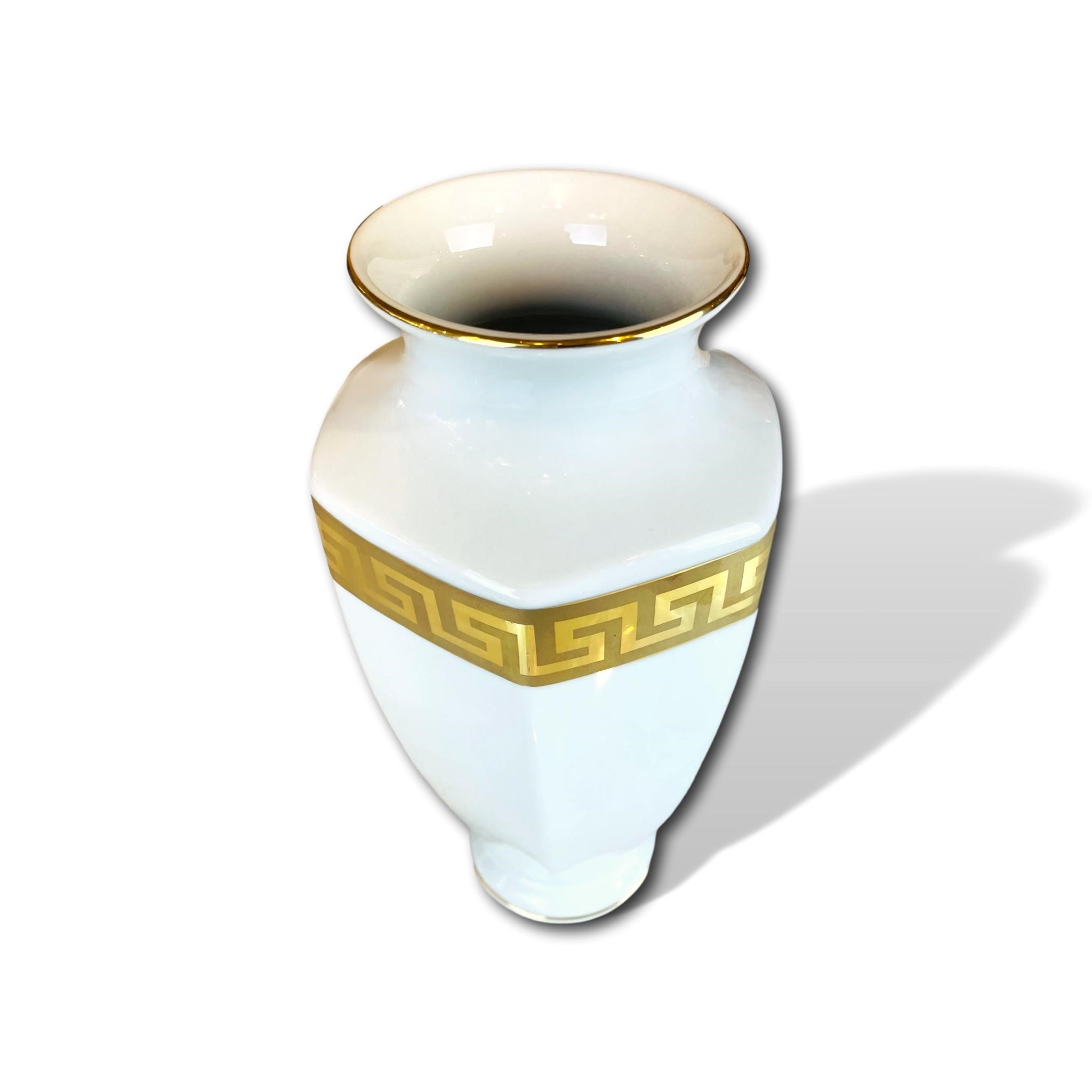 Porzellanvase mit Mäandermuster 24K vergoldet