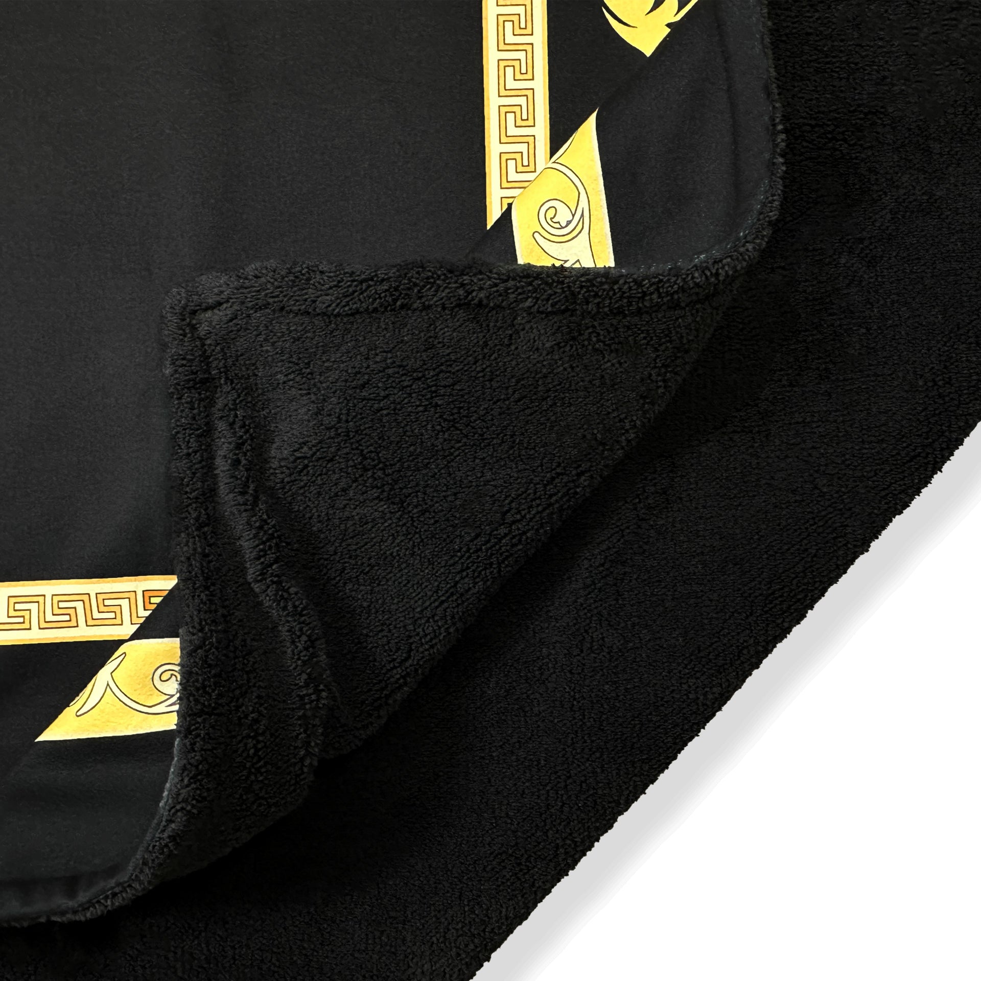 Exklusive Sherpa Decke mit Krone Motiv in schwarz gold - 150 x 200 - warm & kuschelweich
